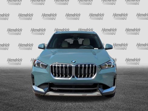 Used 2025 BMW X1 xDrive28i image 3