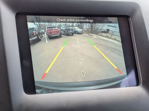 Used 2020 Jeep Cherokee Latitude Plus w/ Cold Weather Group image 21