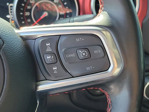 Used 2021 Jeep Gladiator Rubicon AWD/4WD image 30
