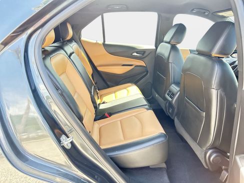 Used 2020 Chevrolet Equinox Premier FWD image 13