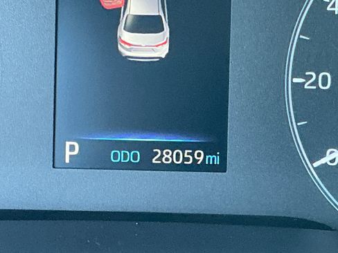 Certified 2024 Toyota Corolla LE image 11