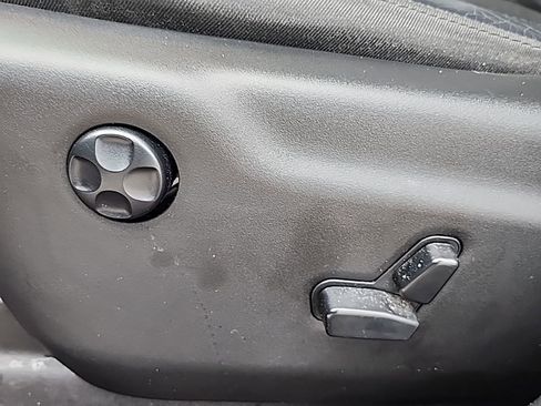 Used 2019 Jeep Grand Cherokee Altitude image 26