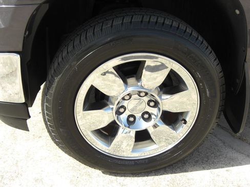 Used 2011 GMC Sierra 1500 SLE w/ Regional Value Package RWD image 4