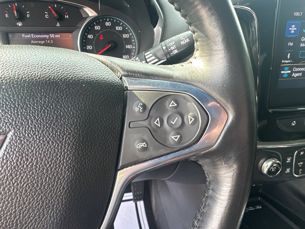 Used 2022 Chevrolet Traverse RS FWD image 17