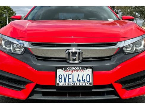 Used 2018 Honda Civic EX image 46