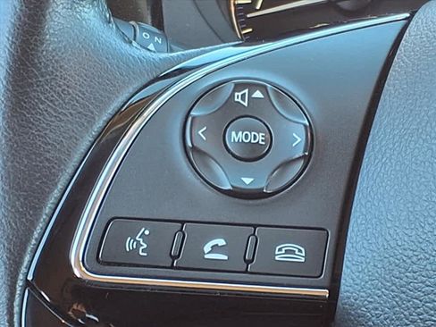 Used 2017 Mitsubishi Outlander SE image 6