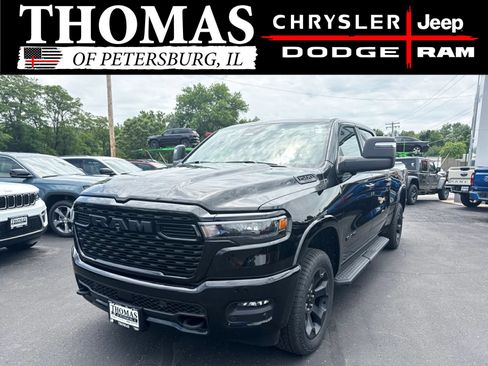 Used 2025 RAM 1500 Big Horn AWD/4WD image 3