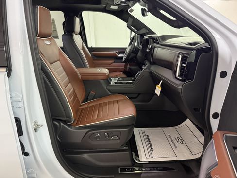 New 2026 GMC Sierra 3500 Denali Ultimate w/ Snow Plow Prep/Camper Package image 41