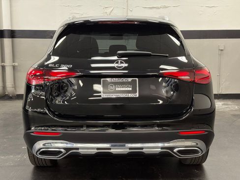 Certified 2026 Mercedes-Benz GLC 300 image 11
