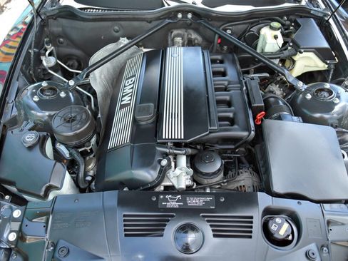 Used 2003 BMW Z4 2.5i image 21