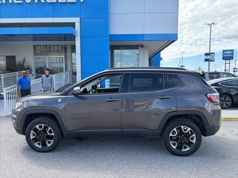 Used 2018 Jeep Compass Trailhawk w/ Leather Interior Group image 15