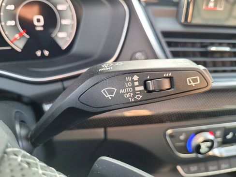 Used 2023 Audi SQ5 Premium Plus w/ Premium Plus Package image 29