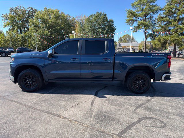 Used 2022 Chevrolet Silverado 1500 LT AWD/4WD image 7