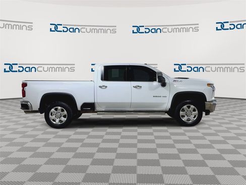 Used 2022 Chevrolet Silverado 2500 LTZ w/ LTZ Convenience Package image 9