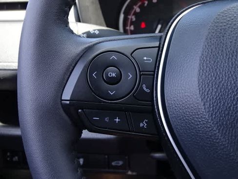 Used 2025 Toyota RAV4 XLE w/ Convenience Package FWD image 37