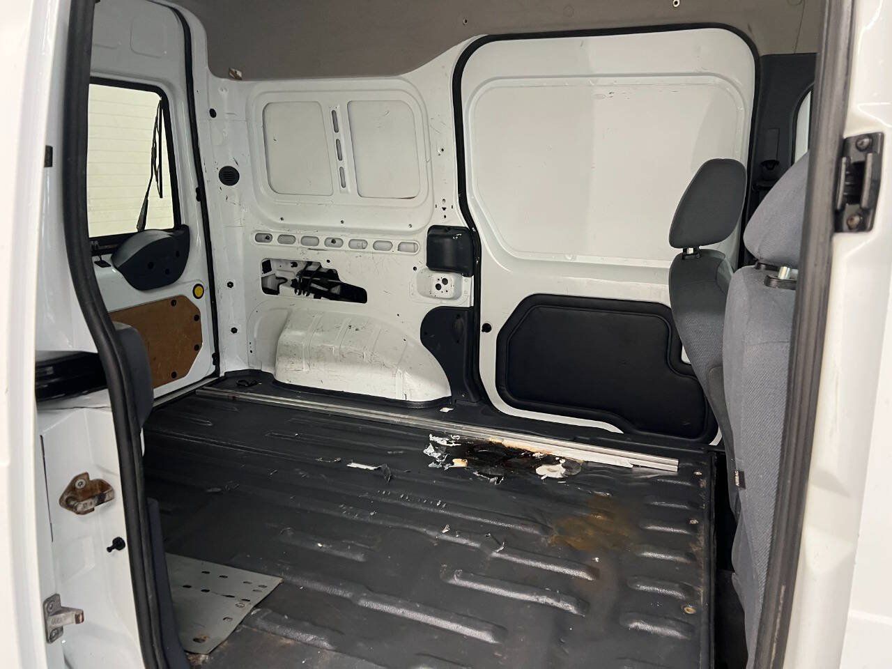 Used 2013 Ford Transit Connect XLT FWD image 11