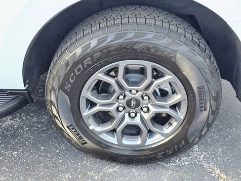 Used 2025 Ford Expedition Active image 7