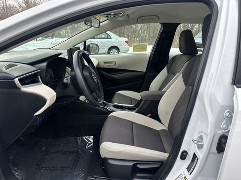 Certified 2023 Toyota Corolla LE image 27
