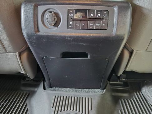 Certified 2016 Toyota Sequoia Limited AWD/4WD image 35
