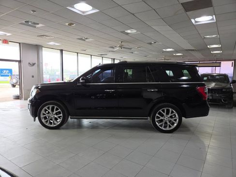 Used 2018 Ford Expedition Limited w/ Equipment Group 302A image 4