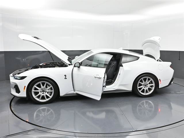 Used 2025 Ford Mustang GT Premium RWD image 45
