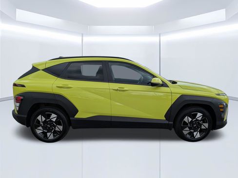 Certified 2025 Hyundai Kona SEL image 3