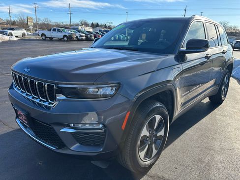 Used 2024 Jeep Grand Cherokee Limited 4xe w/ Luxury Tech Group II image 7