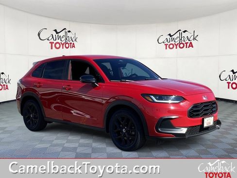 Used 2024 Honda HR-V Sport image 1