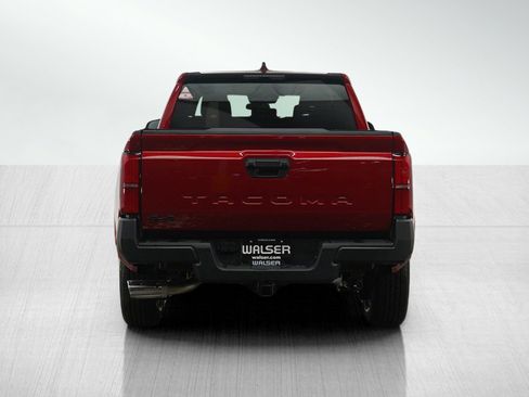 Used 2025 Toyota Tacoma SR image 4