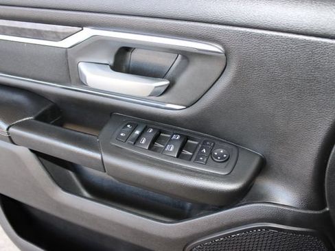 Used 2024 RAM 1500 Big Horn AWD/4WD image 25