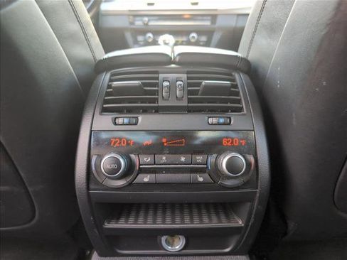 Used 2015 BMW M5 RWD image 20