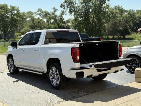 Used 2024 GMC Sierra 1500 Denali AWD/4WD image 5