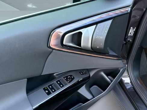 New 2026 BMW X3 xDrive30 w/ Convenience Package image 11