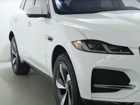 Used 2021 Jaguar F-PACE S image 5