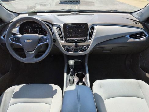 Used 2024 Chevrolet Malibu LT FWD image 24