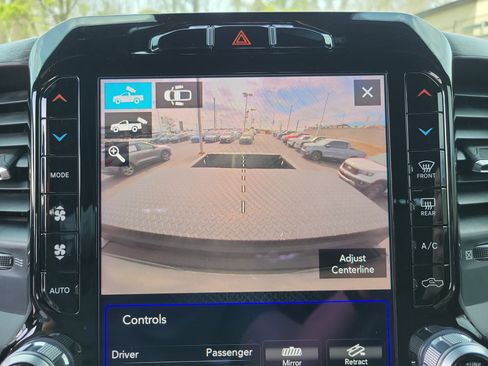 Used 2019 RAM 2500 Limited image 20