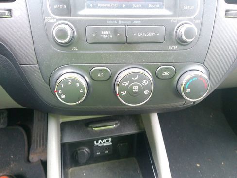 Used 2014 Kia Forte EX FWD image 13