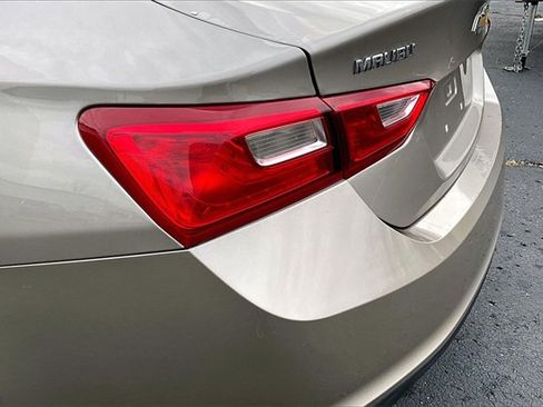 Used 2023 Chevrolet Malibu LT image 23