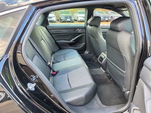Used 2022 Honda Accord Sport image 14