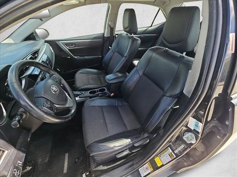 Used 2016 Toyota Corolla S image 17