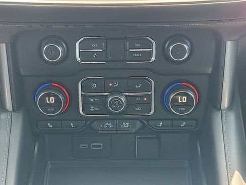 Certified 2024 Chevrolet Tahoe LT w/ Luxury Package AWD/4WD image 14