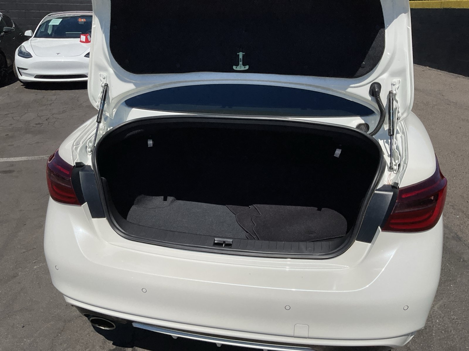 Used 2023 INFINITI Q50 Sensory RWD image 26