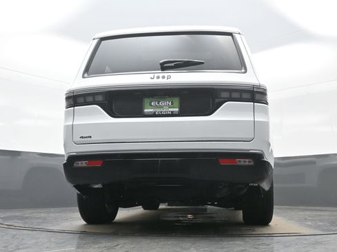 New 2026 Jeep Grand Wagoneer Limited image 15