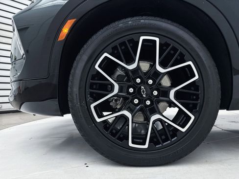 Used 2023 Chevrolet Blazer RS w/ Driver Confidence II Package image 13