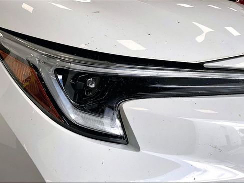 Used 2024 Toyota Corolla SE FWD image 29