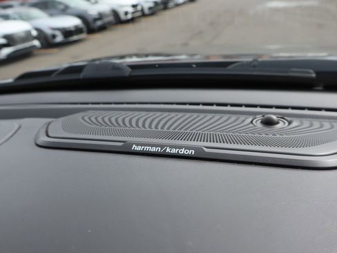 Used 2020 RAM 1500 Limited image 21