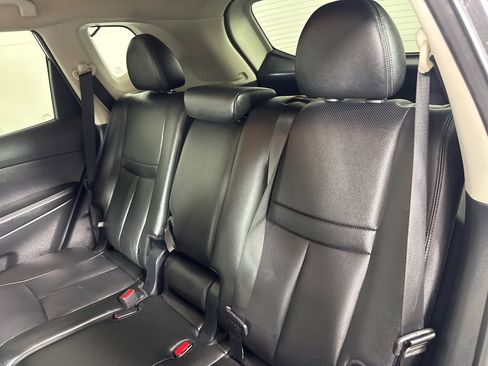 Used 2020 Nissan Rogue SL image 22