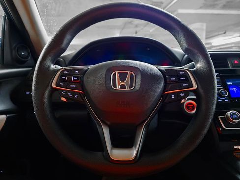 Used 2019 Honda Insight LX image 30