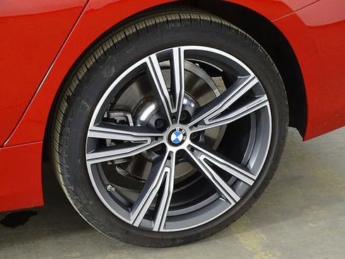 Used 2024 BMW 330i Sedan image 48