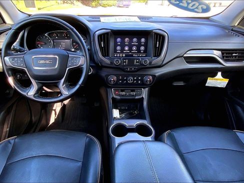 Used 2023 GMC Terrain AT4 AWD/4WD image 16